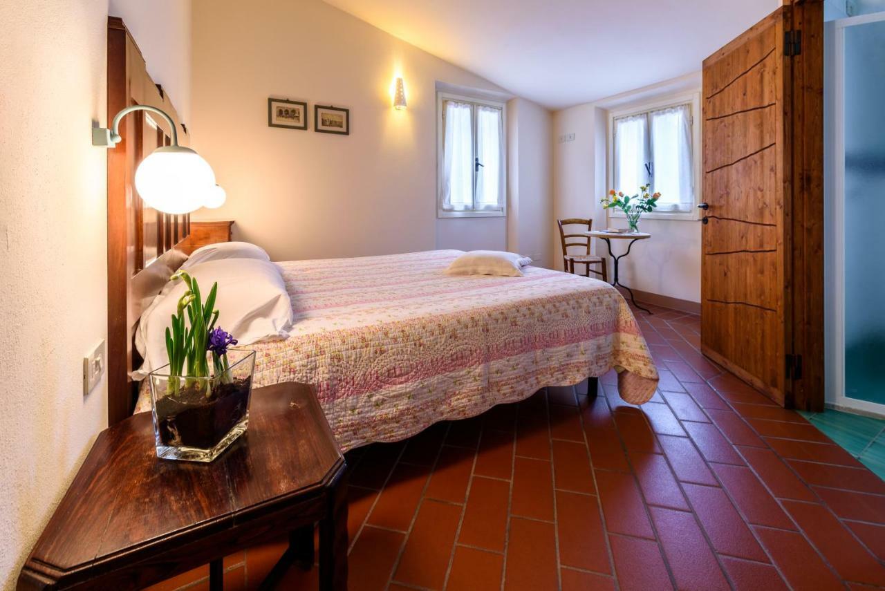 La Locanda Del Povero Diavolo Torriana Exterior foto