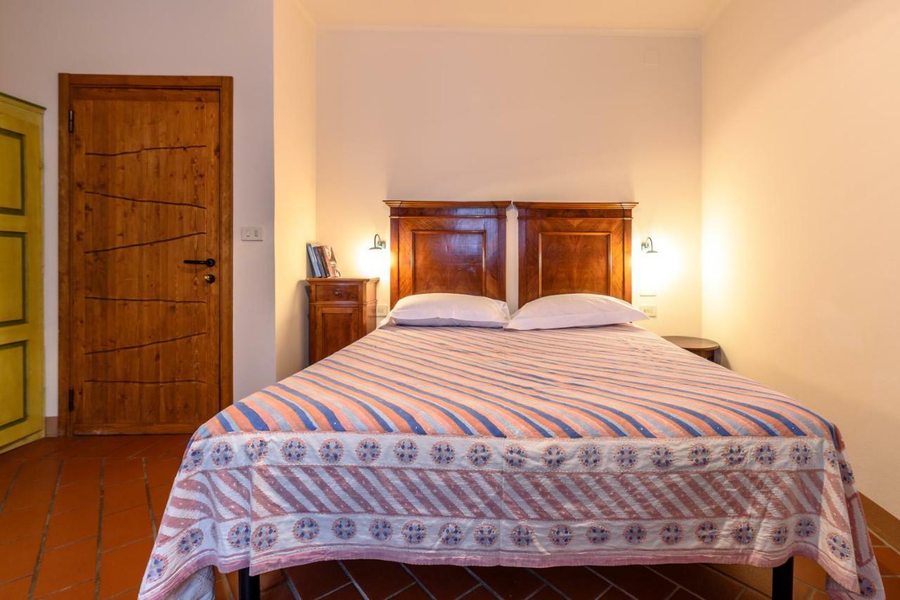 La Locanda Del Povero Diavolo Torriana Exterior foto